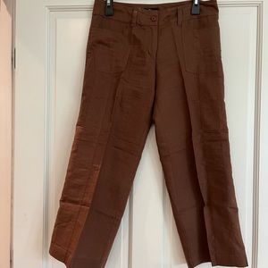 Brown Island Republic Capri size 4